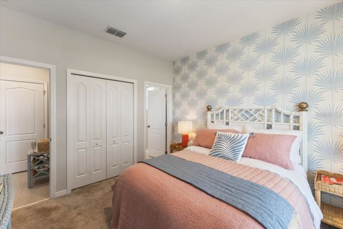 Image No.6-4 Bed House for sale