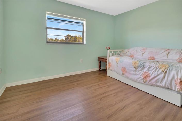 Image No.29-3 Bed House for sale