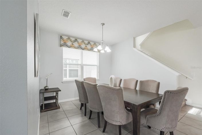 Image No.12-7 Bed House for sale