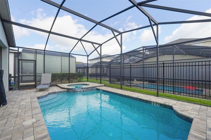 Image No.42-7 Bed House for sale