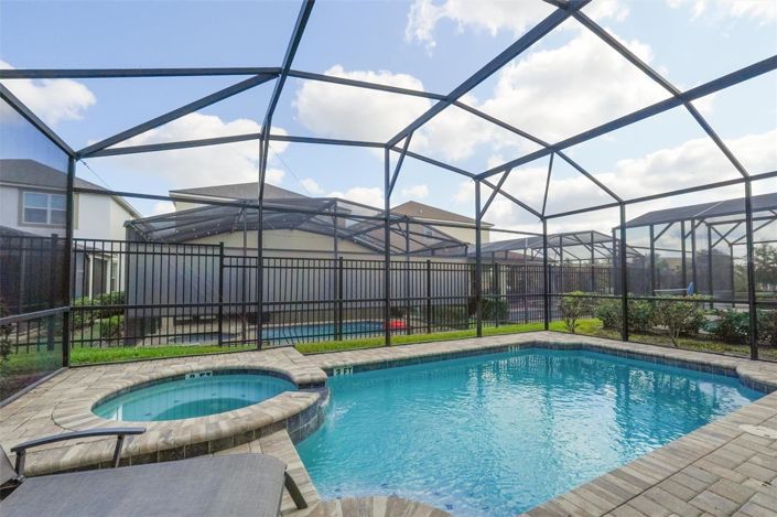 Image No.43-7 Bed House for sale