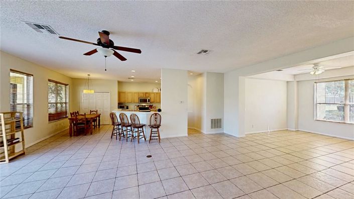 Image No.32-7 Bed House for sale