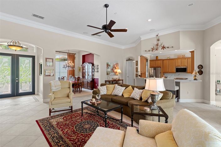 Image No.6-3 Bed House for sale