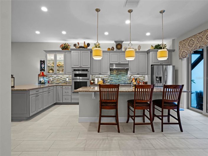 Image No.13-4 Bed Townhouse for sale