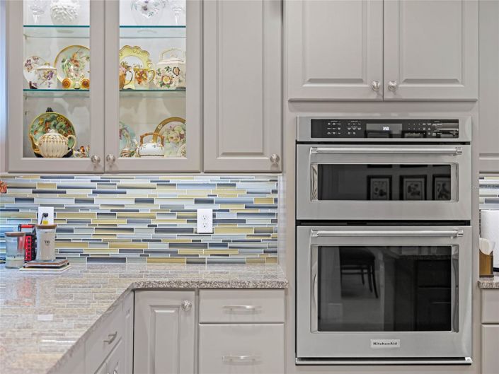 Image No.16-4 Bed Townhouse for sale