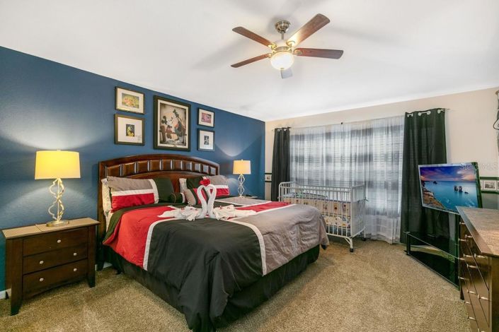 Image No.12-6 Bed House for sale