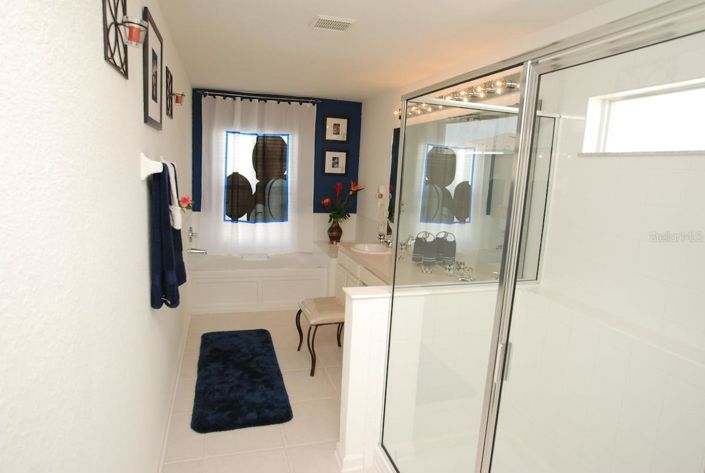 Image No.14-6 Bed House for sale