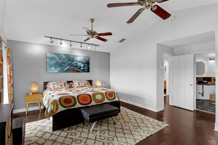 Image No.41-3 Bed House for sale