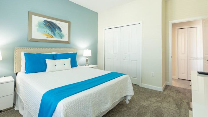 Image No.63-6 Bed House for sale