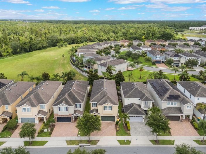 Image No.31-8 Bed House for sale