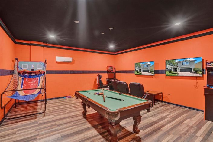 Image No.15-8 Bed House for sale