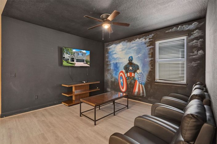 Image No.16-8 Bed House for sale