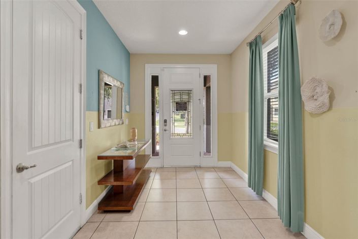 Image No.3-8 Bed House for sale