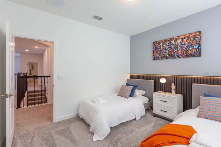 Image No.28-5 Bed House for sale