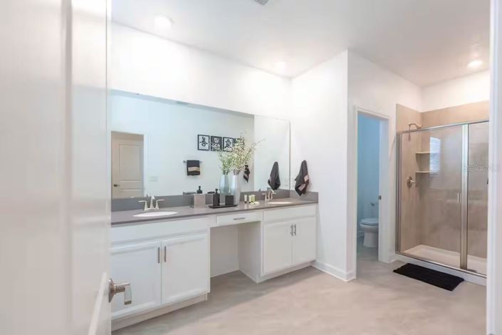 Image No.55-5 Bed House for sale