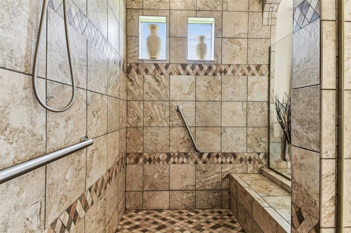 Image No.38-4 Bed House for sale