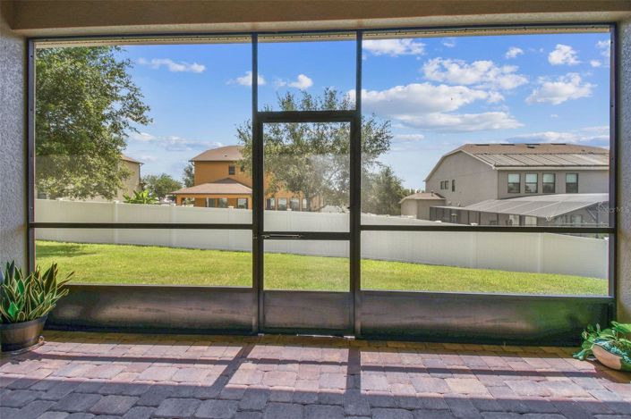 Image No.65-4 Bed House for sale