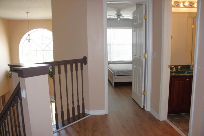 Image No.54-5 Bed House for sale