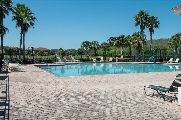 Image No.81-5 Bed House for sale