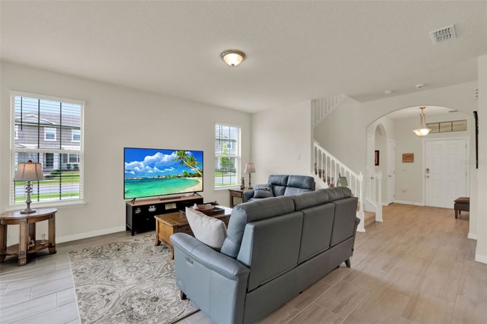 Image No.12-4 Bed House for sale