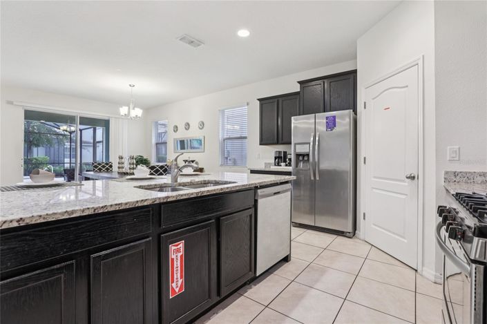 Image No.16-7 Bed House for sale