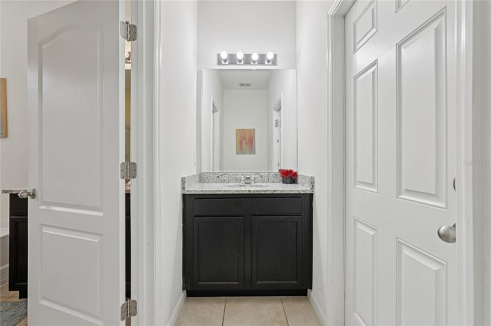 Image No.24-7 Bed House for sale