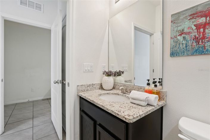 Image No.28-7 Bed House for sale