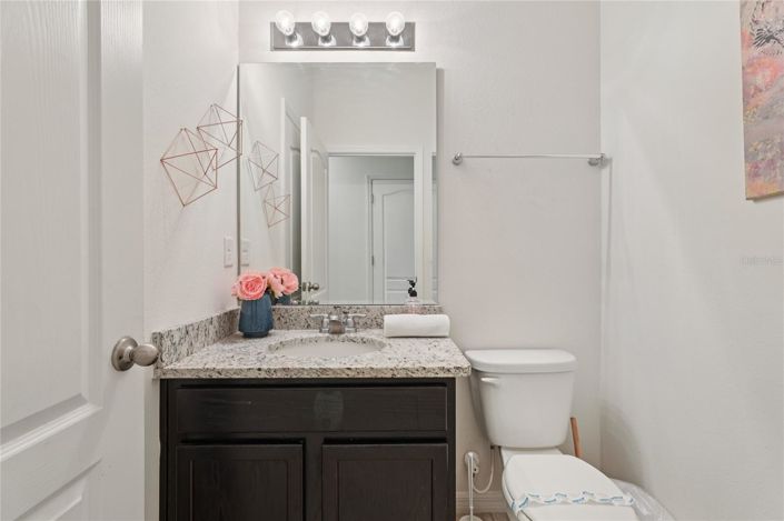 Image No.30-7 Bed House for sale