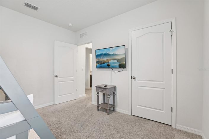 Image No.32-7 Bed House for sale