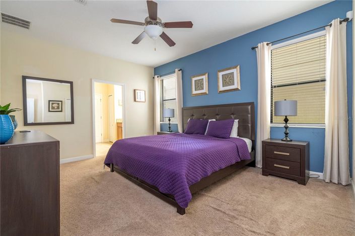 Image No.8-7 Bed House for sale