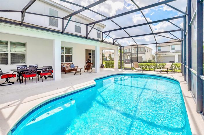 Image No.31-8 Bed House for sale