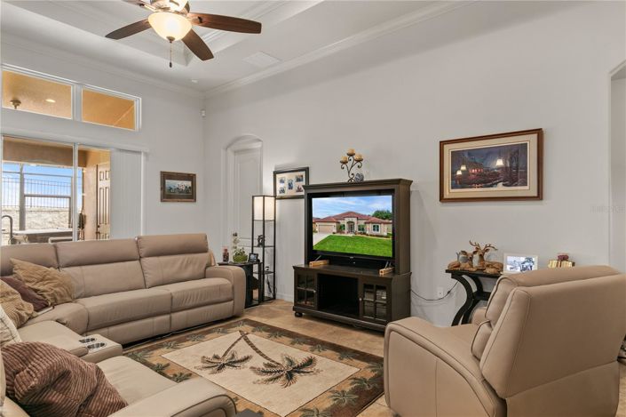 Image No.11-4 Bed House for sale