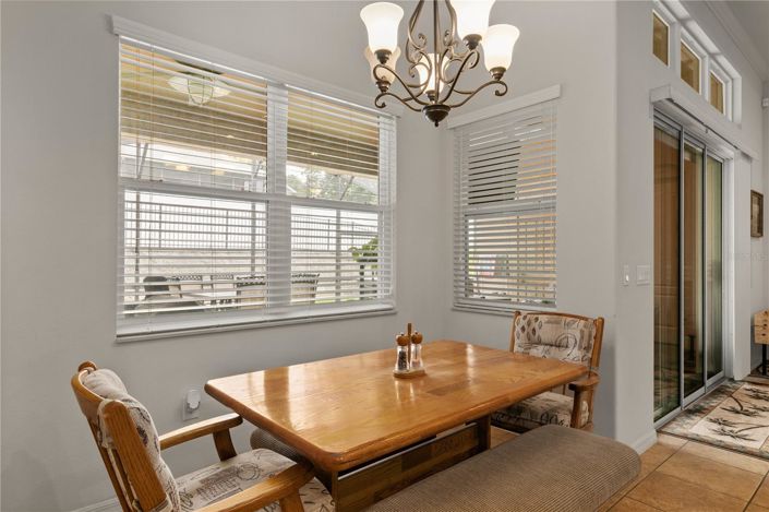 Image No.18-4 Bed House for sale