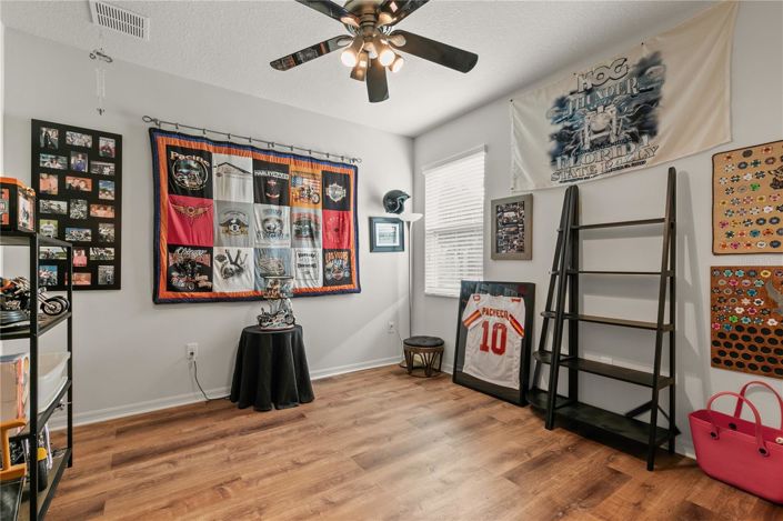 Image No.29-4 Bed House for sale