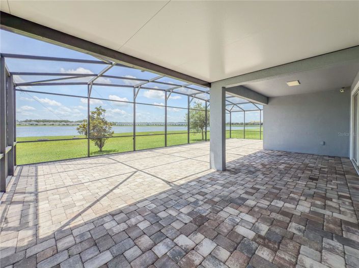 Image No.18-4 Bed House for sale