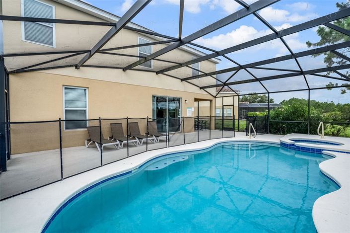 Image No.17-7 Bed House for sale