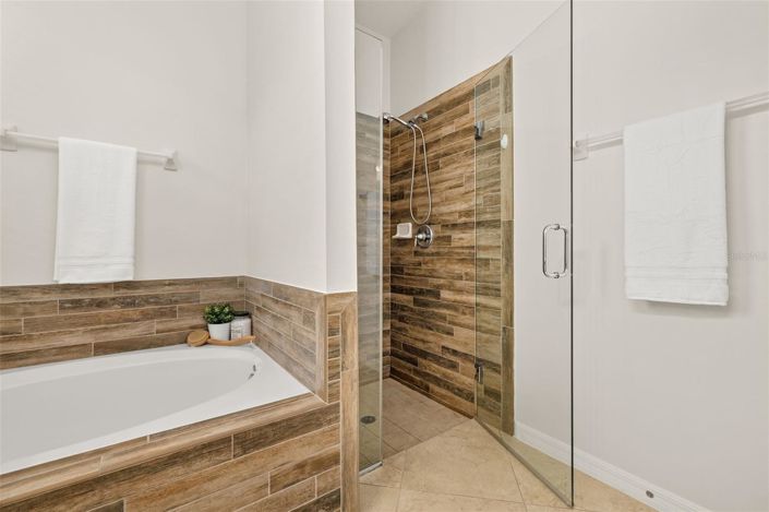 Image No.36-4 Bed House for sale