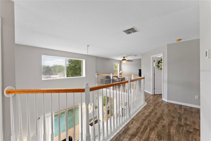 Image No.26-6 Bed House for sale