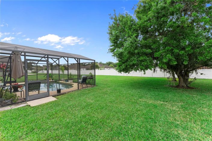 Image No.45-6 Bed House for sale