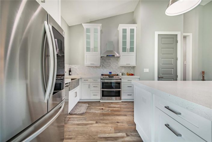 Image No.15-3 Bed House for sale