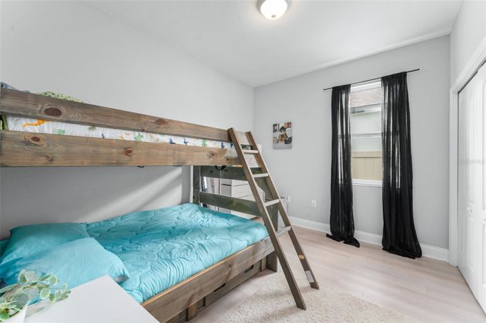 Image No.32-4 Bed House for sale