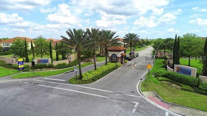 Image No.77-5 Bed House for sale