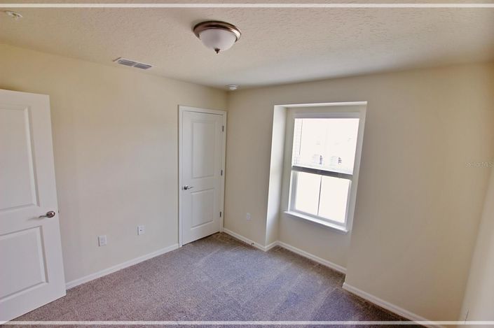 Image No.32-5 Bed Townhouse for sale