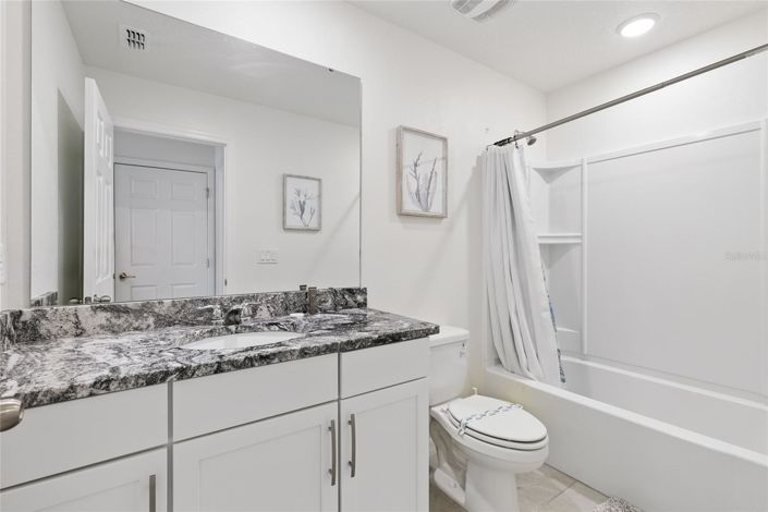 Image No.20-7 Bed House for sale