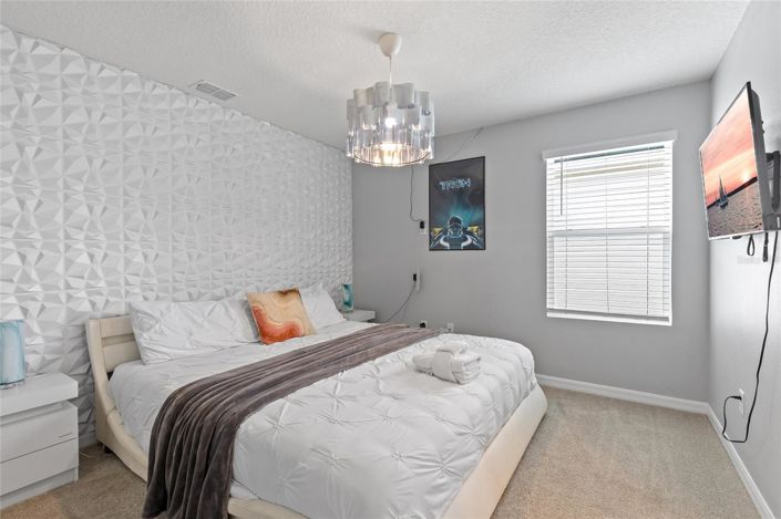 Image No.29-7 Bed House for sale