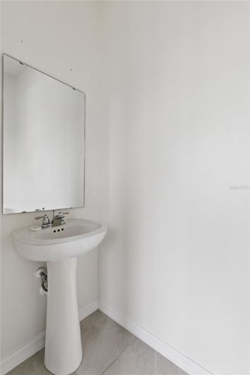 Image No.37-7 Bed House for sale