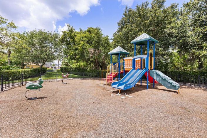 Image No.50-4 Bed House for sale