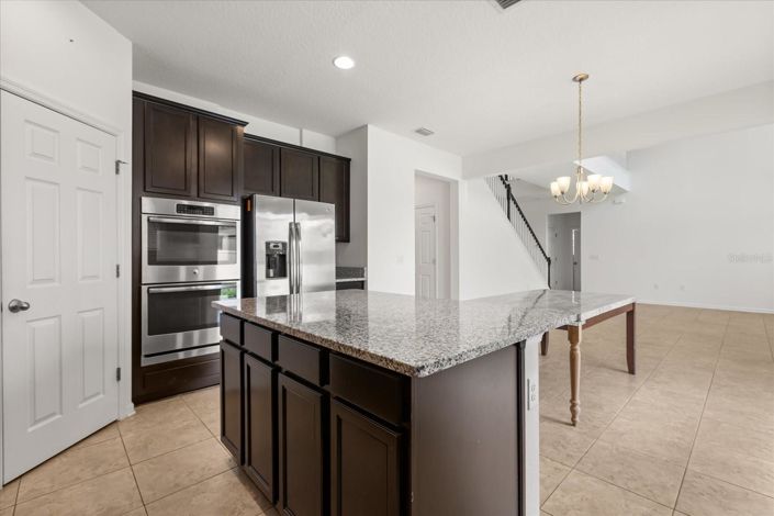 Image No.9-4 Bed House for sale