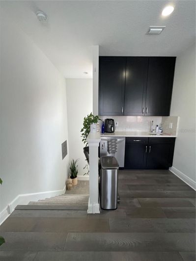 Image No.30-3 Bed Townhouse for sale