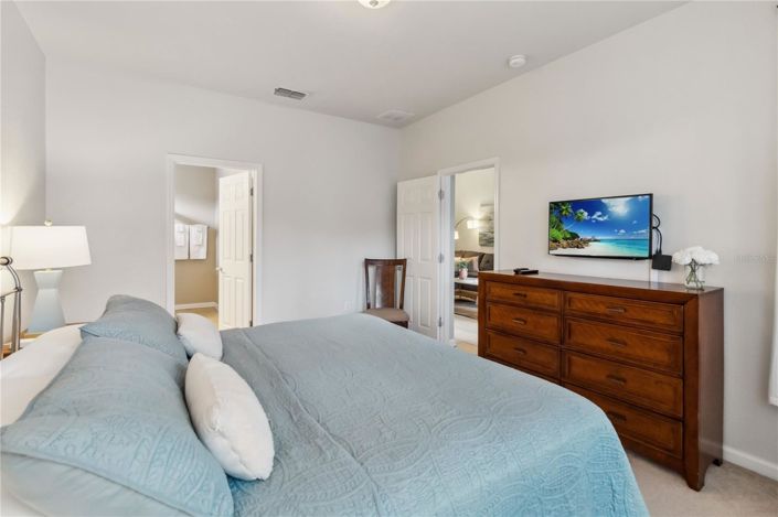 Image No.21-5 Bed House for sale